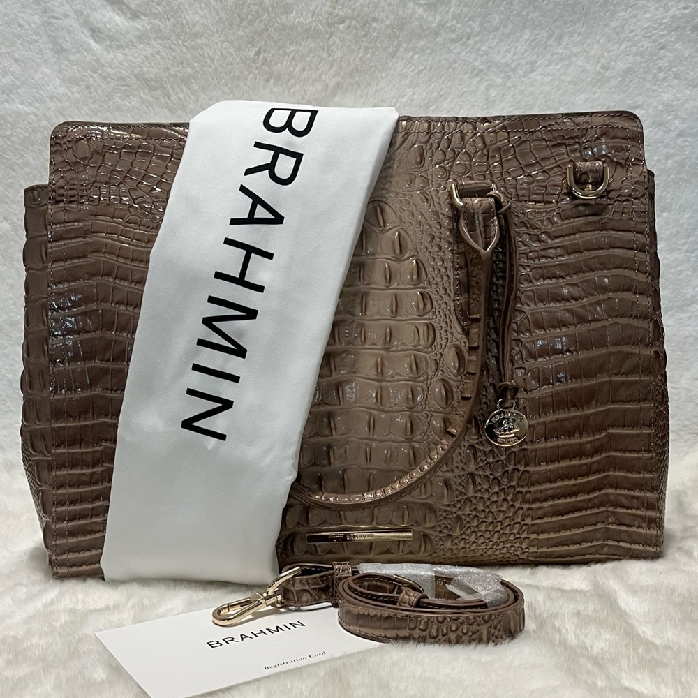 NWT Brahmin Designer Collectable Carryall Tote
